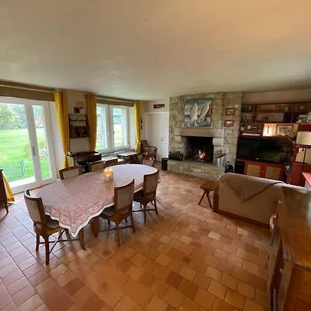 Villa, Piscine 3 Ha 12a15 Personnes Holiday home *